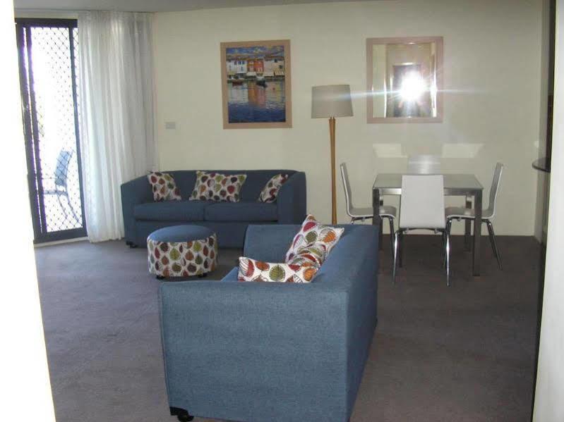 Boathouse Aparthotel